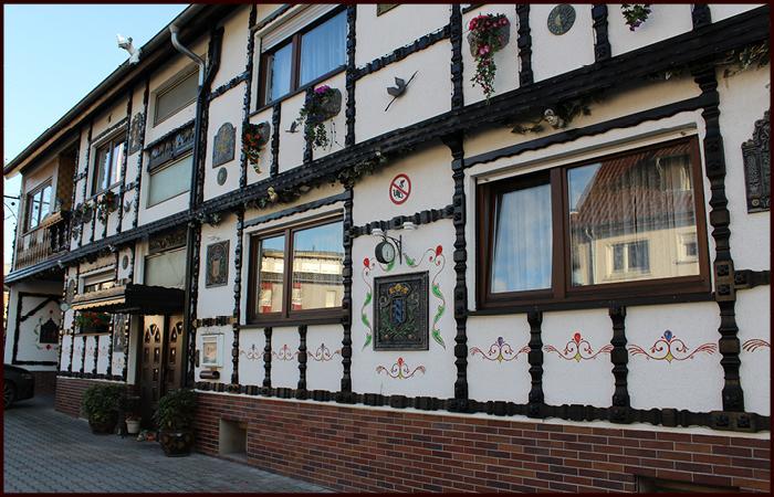 Top * Edingen-Neckarhausen